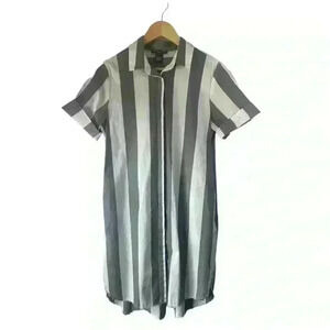 Chelsea & Theodore Women's Grey White Striped Button Up T Shirt Dress Size S